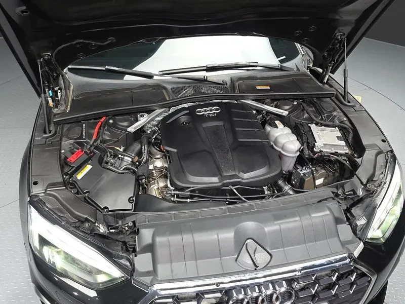 Audi A5 2.0 TDI - САМО 30% АВАНС, снимка 6 - Автомобили и джипове - 56003336