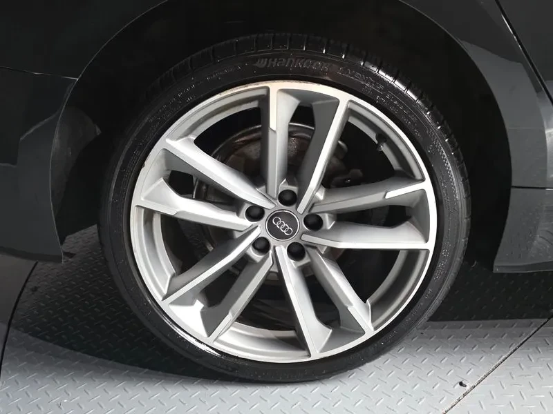 Audi A5 2.0 TDI - САМО 30% АВАНС, снимка 5 - Автомобили и джипове - 56003336