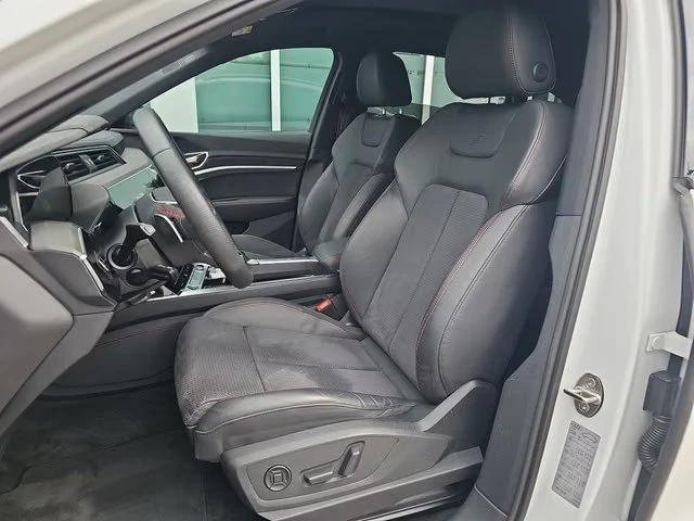 Audi Q8 50/340HP/SPORTBACK/SLINE/PANO/360/PANO/ACC/937z | Mobile.bg � ����������� 11