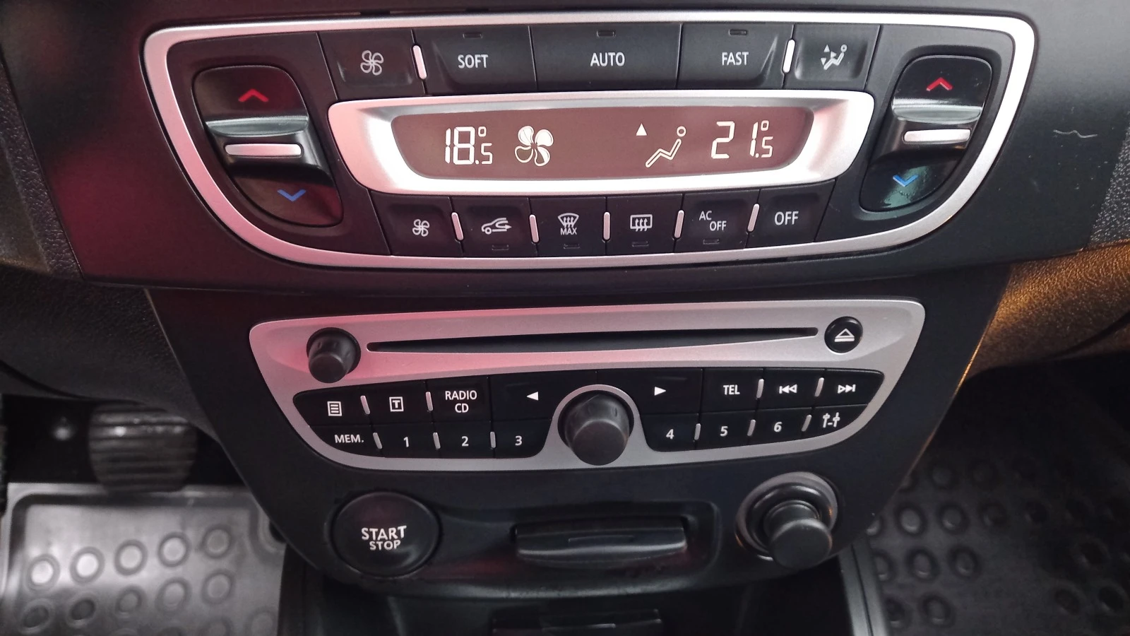 Renault Megane 1.6i       | Mobile.bg   14