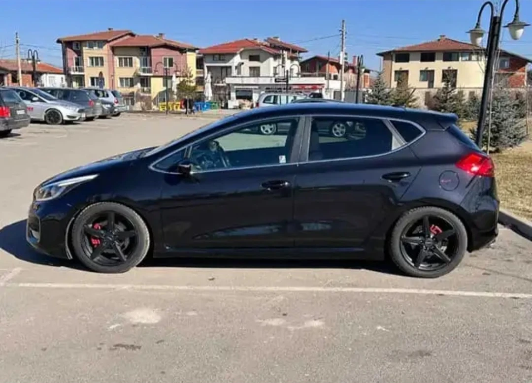 Kia Ceed GT 1.6 Turbo - изображение 3