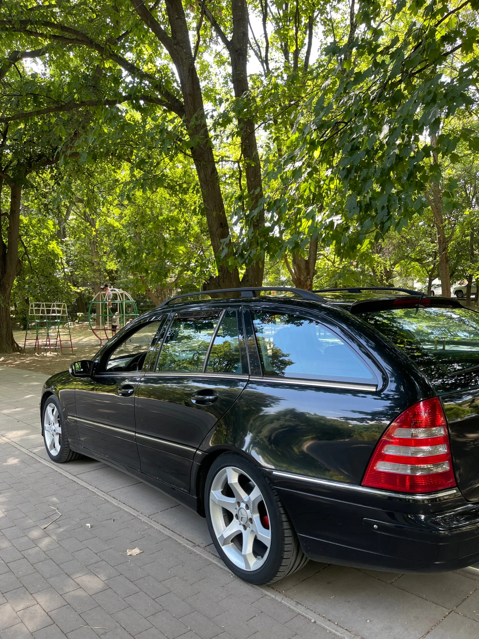Mercedes-Benz C 320 Mercedes C320 Газ/Бензин - изображение 3