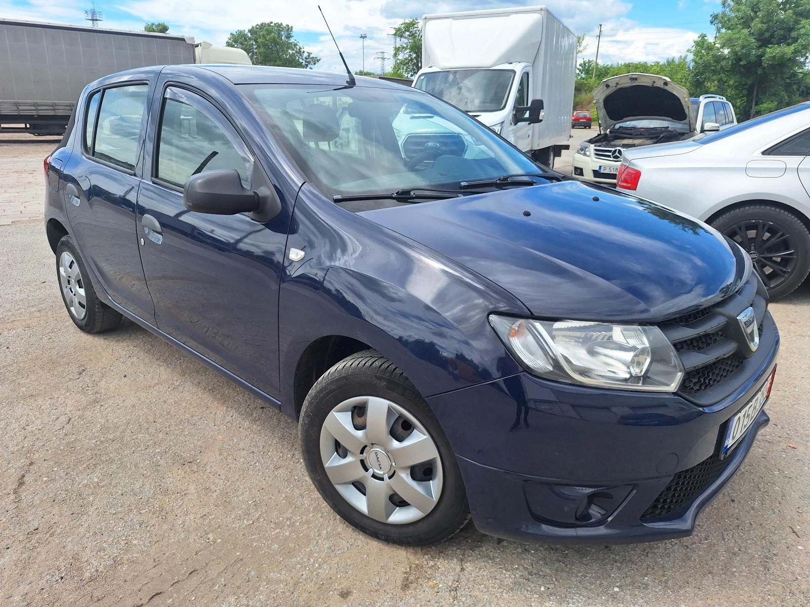 Dacia Logan Бензин-перфектен - изображение 2