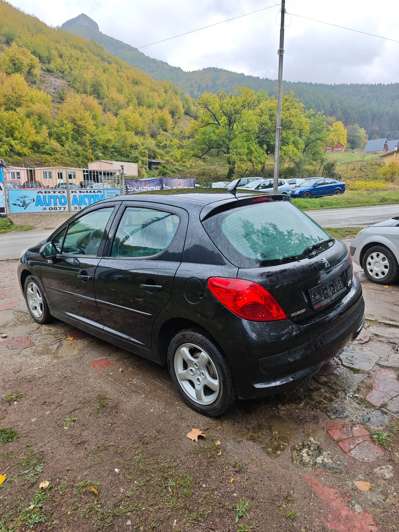Peugeot 207 1.4I НОВ ВНОС - изображение 8