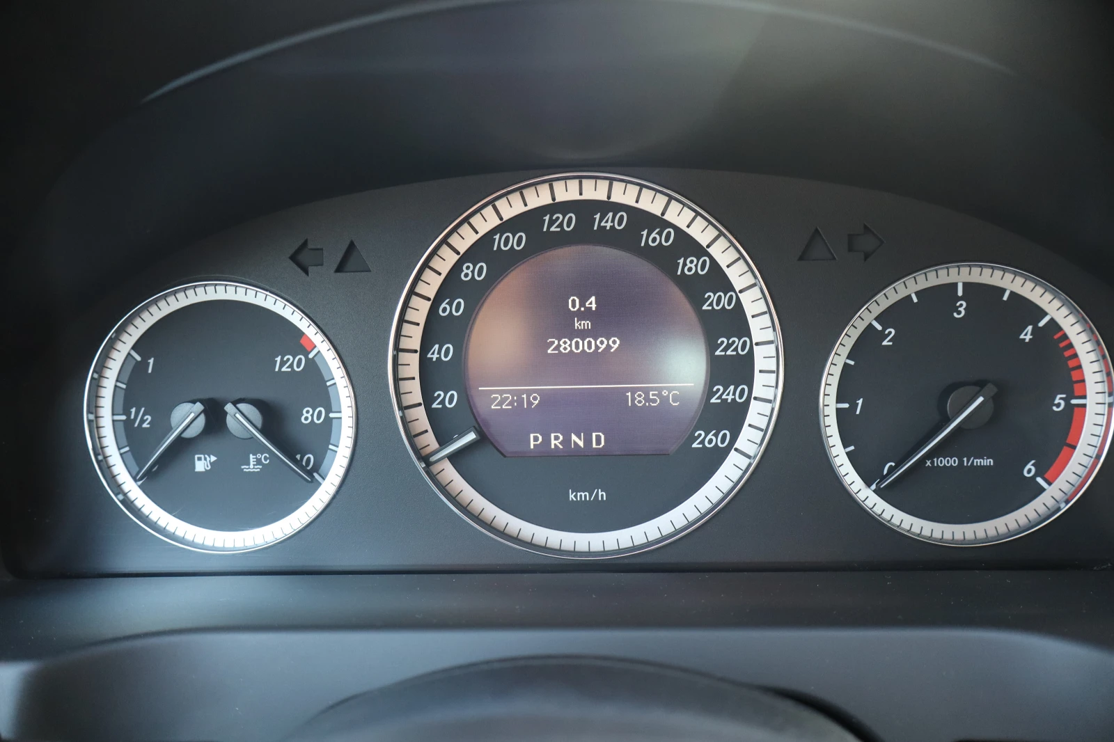 Mercedes-Benz C 220 2.2CDI - изображение 10