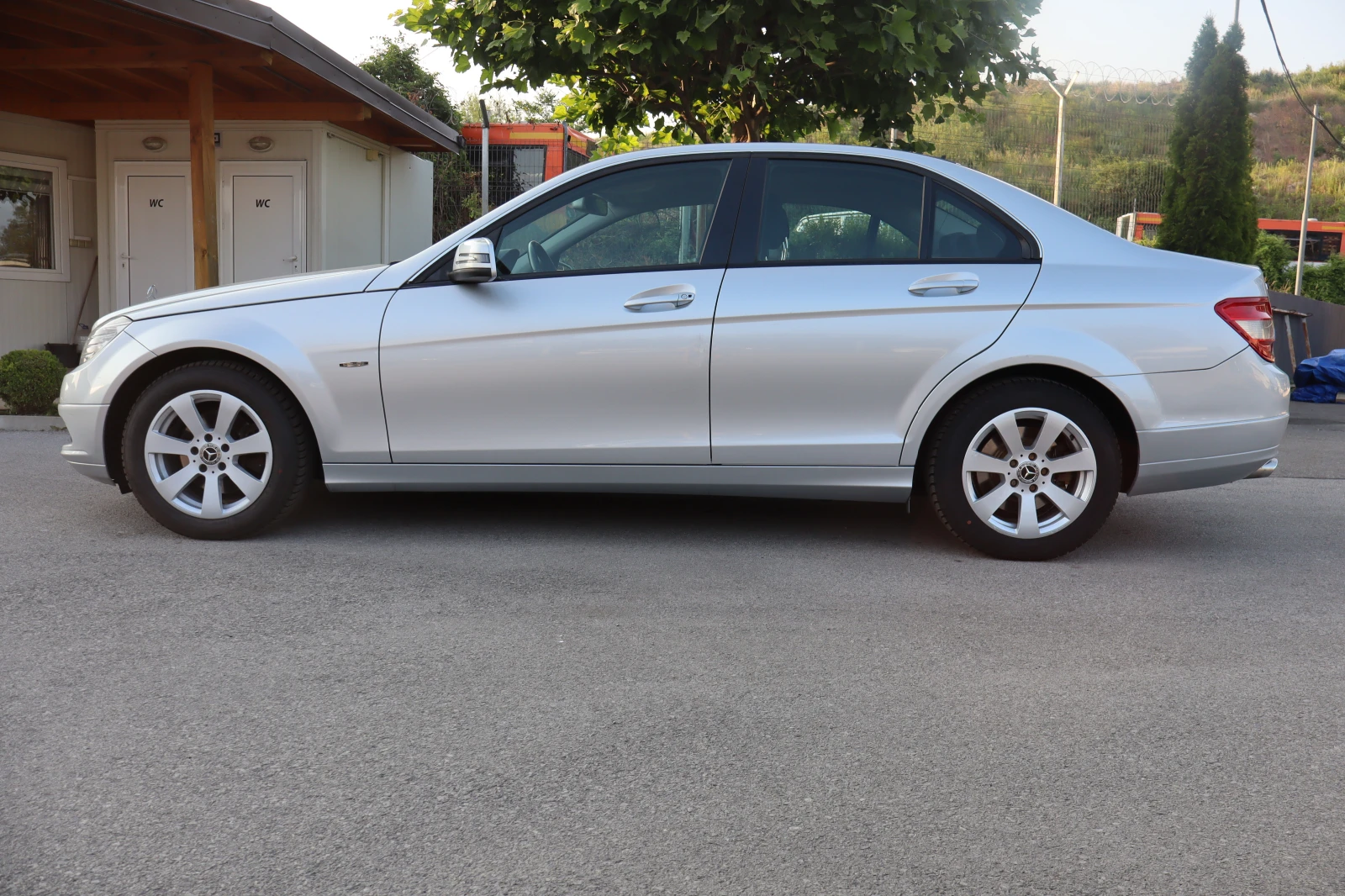 Mercedes-Benz C 220 2.2CDI - изображение 7