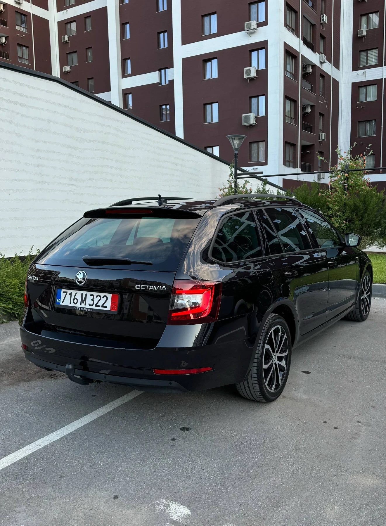 Skoda Octavia 2.0TDI Soleil - изображение 5
