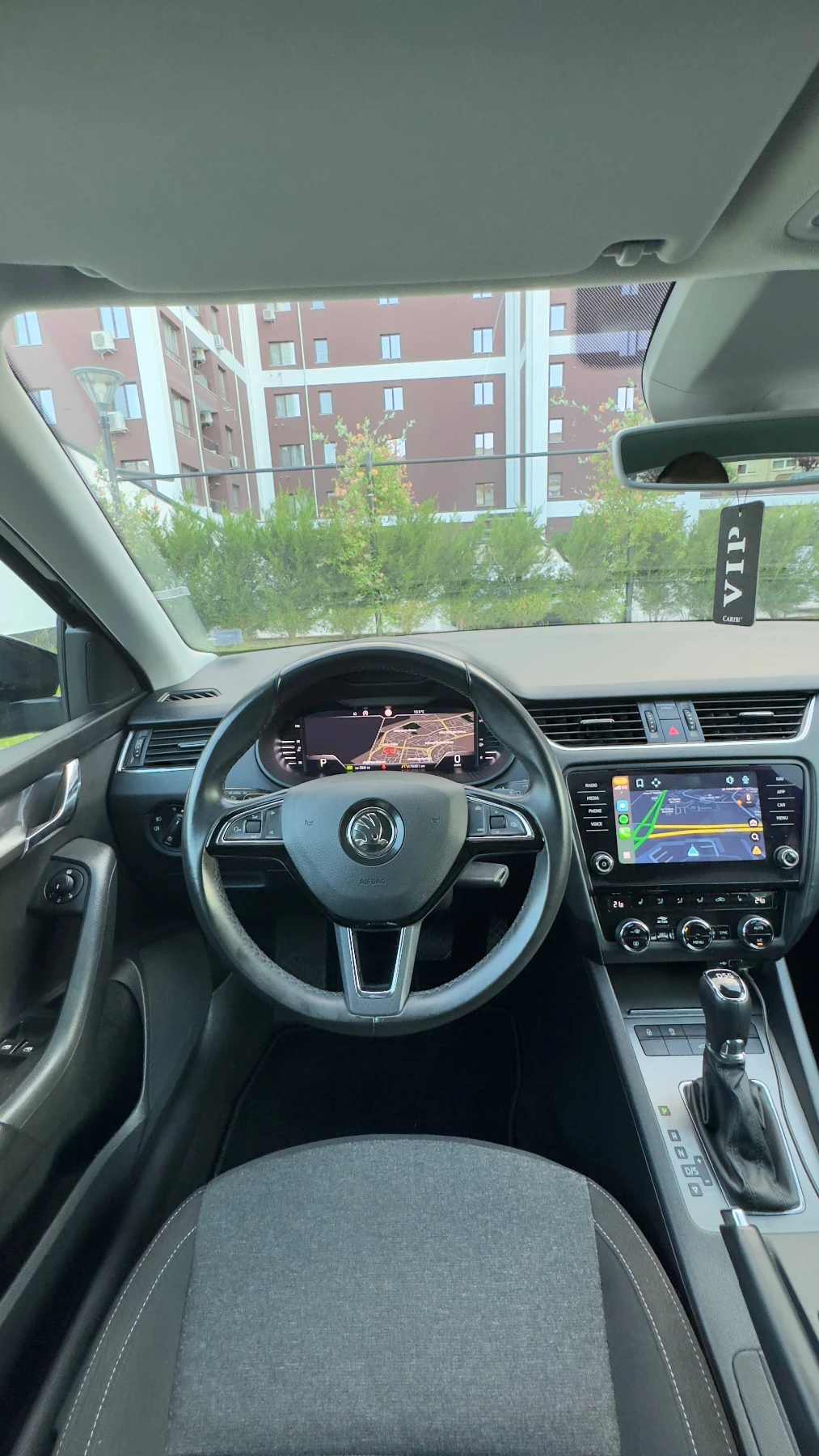 Skoda Octavia 2.0TDI Soleil - изображение 9