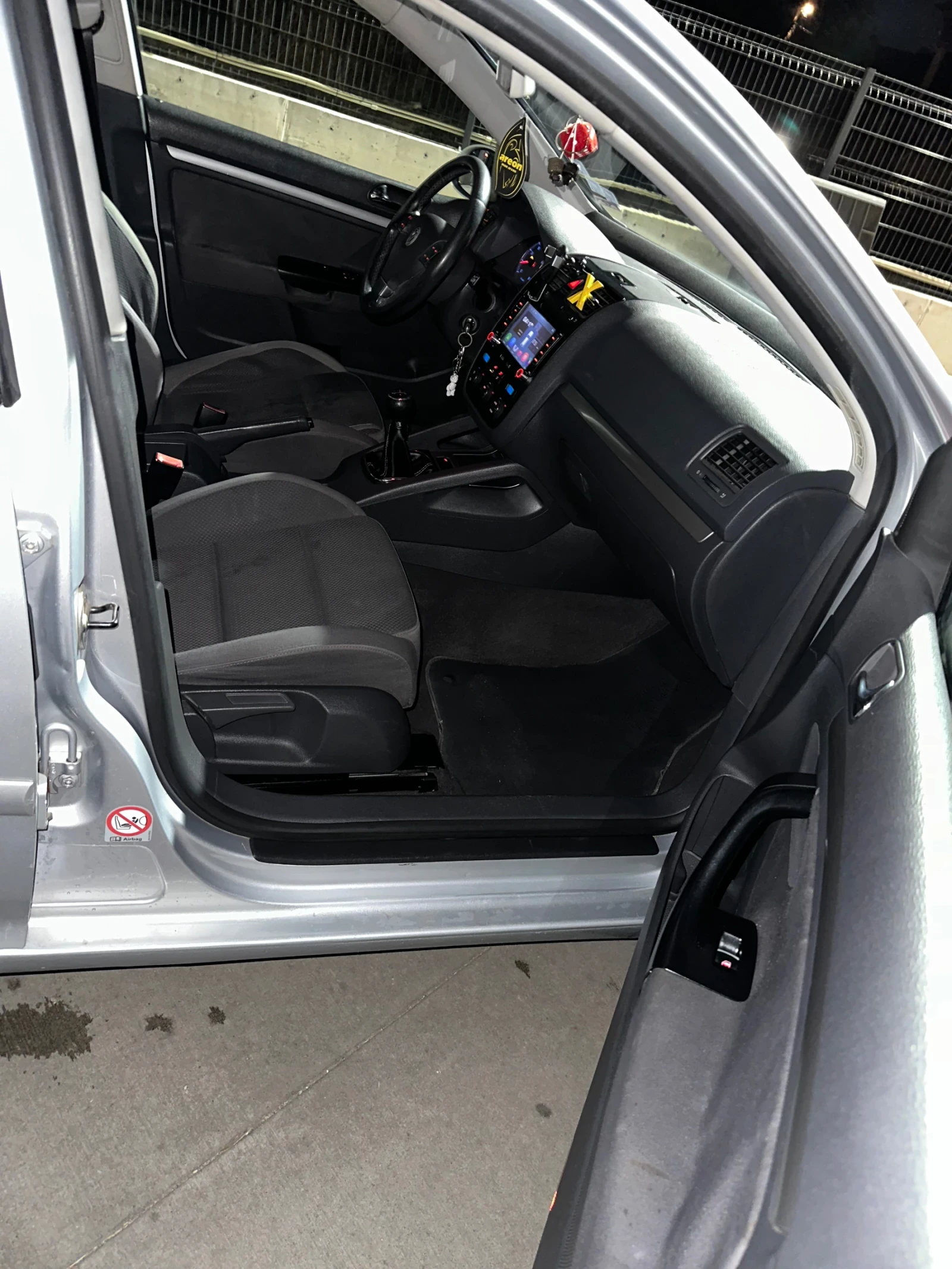 VW Golf | Mobile.bg   12