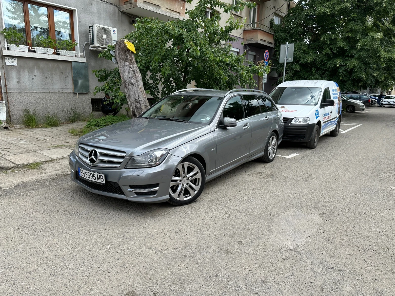 Mercedes-Benz C 250 Фейс АМГ 4 матик - изображение 4