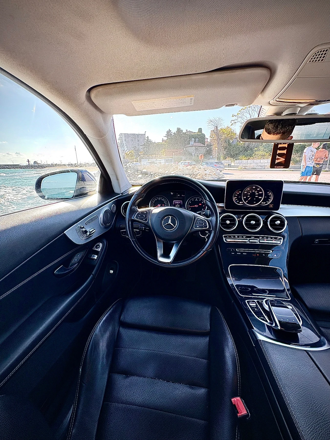 Mercedes-Benz C 300  - изображение 7