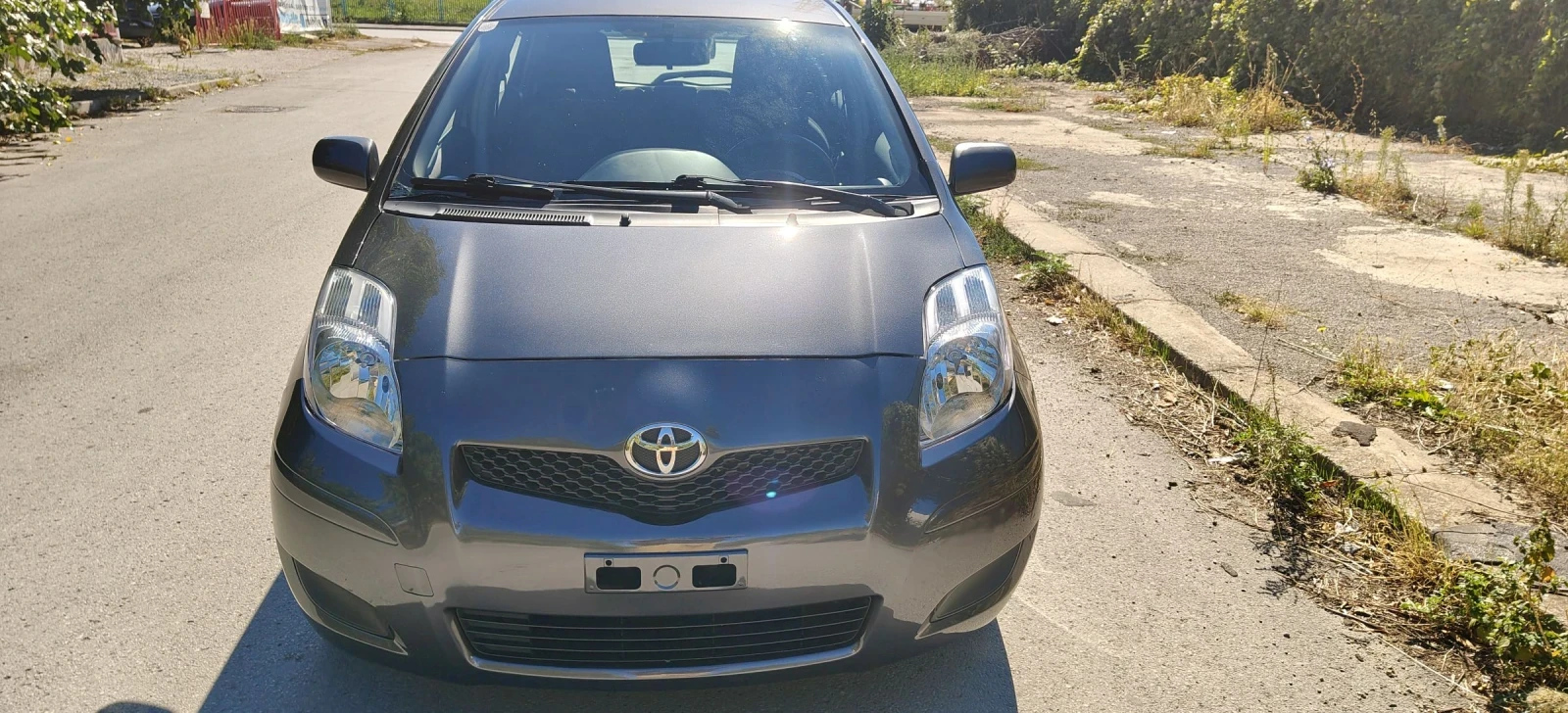Toyota Yaris 1.0VVT-i 93000км FACELIFT - изображение 2