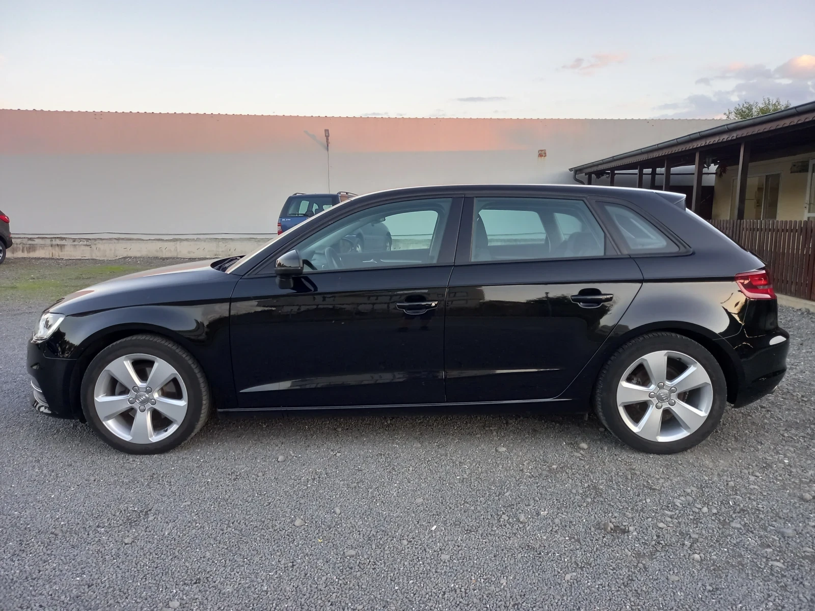Audi A3 1.4 TFSI  - изображение 7