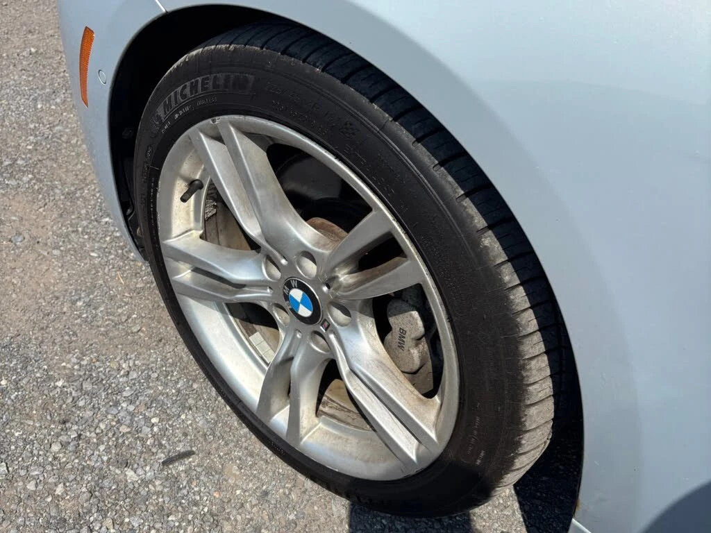 BMW 335 3 Series xDrive SAT * АвтоКредит* (ЦЕНА ДО БГ) - изображение 5