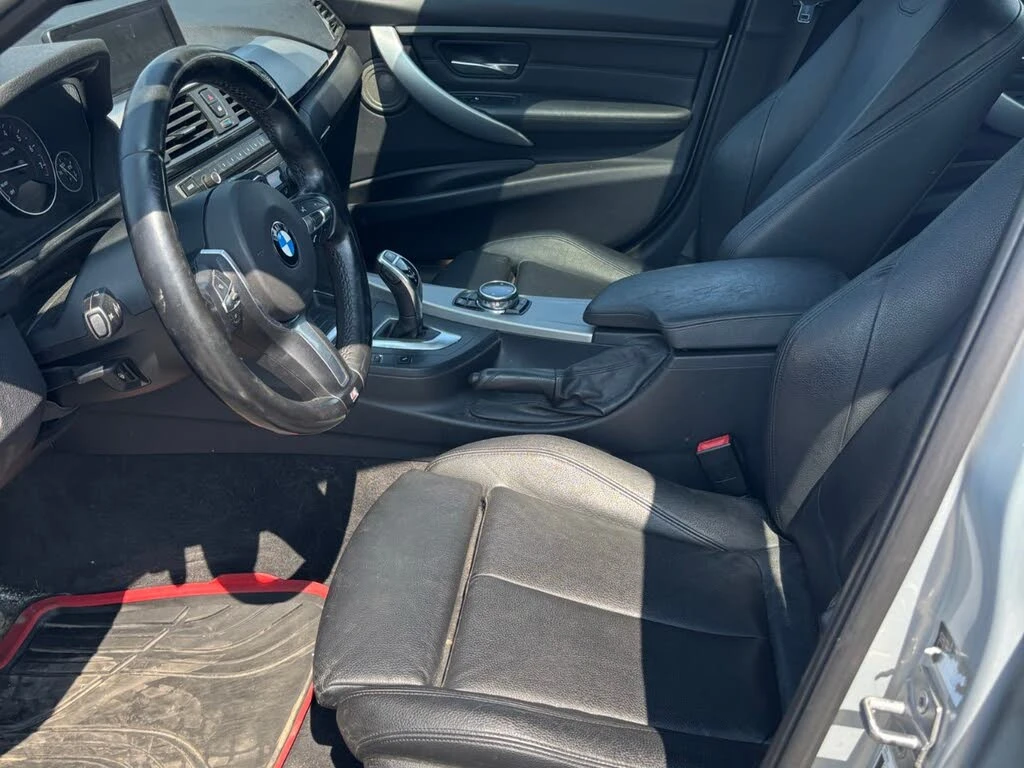 BMW 335 3 Series xDrive SAT * АвтоКредит* (ЦЕНА ДО БГ) - изображение 9