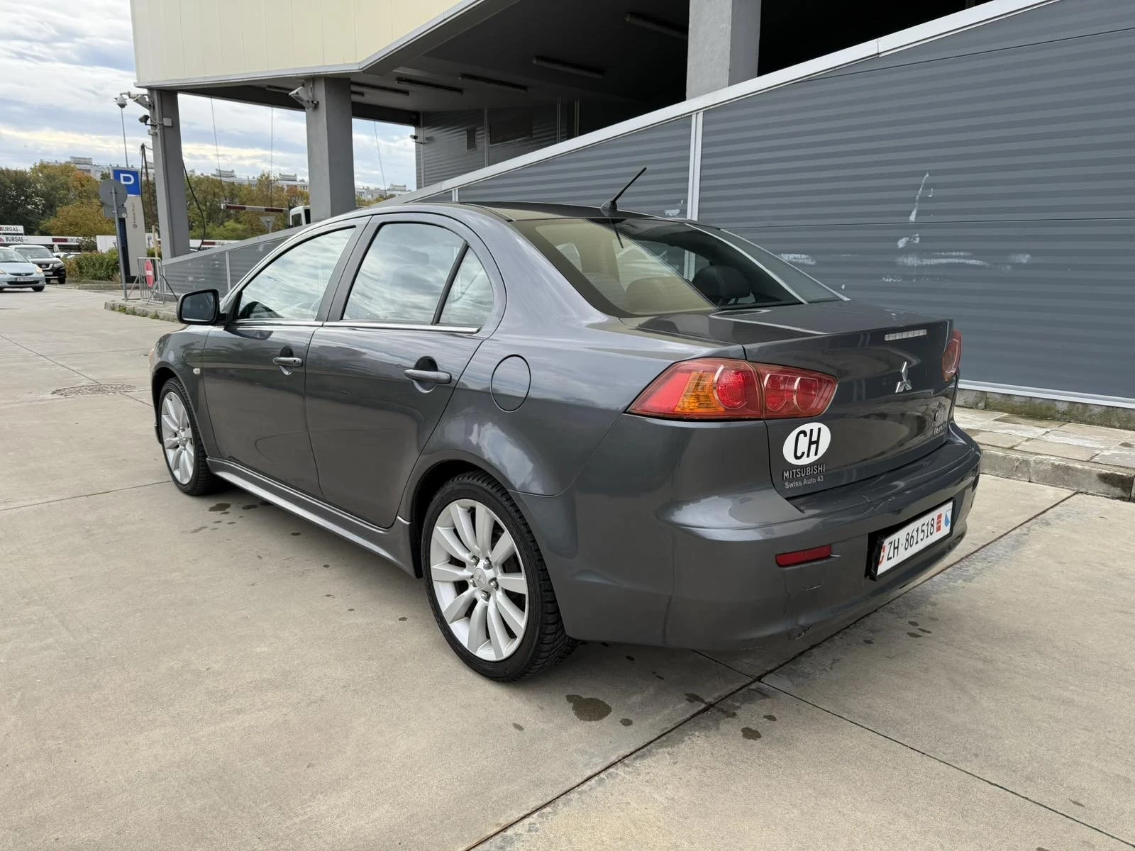 Mitsubishi Lancer 1.8i Automat - изображение 6