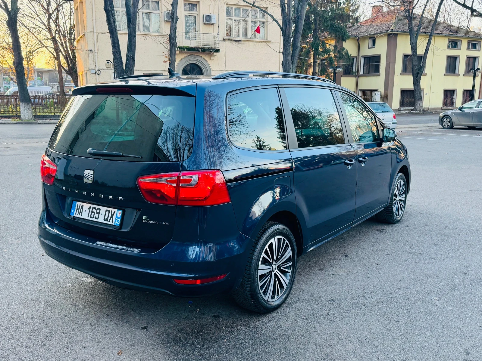 Seat Alhambra  - изображение 5