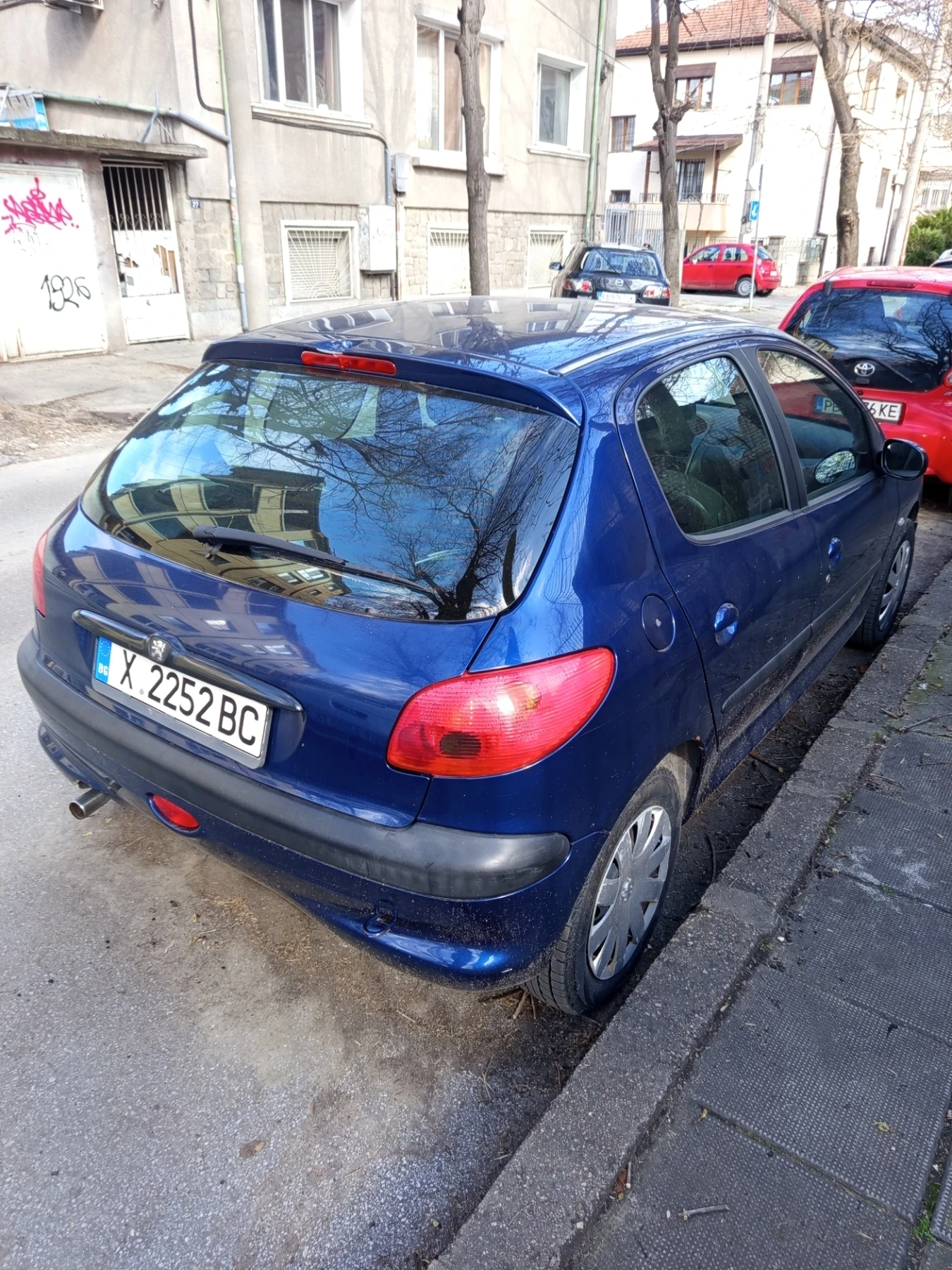 Peugeot 206 1, 4, i 75(HP), снимка 9 - Автомобили и джипове - 53639886