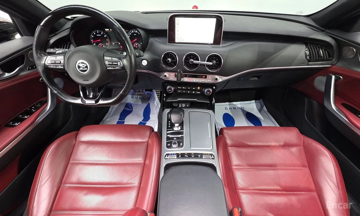 Kia Stinger, снимка 7 - Автомобили и джипове - 53945837