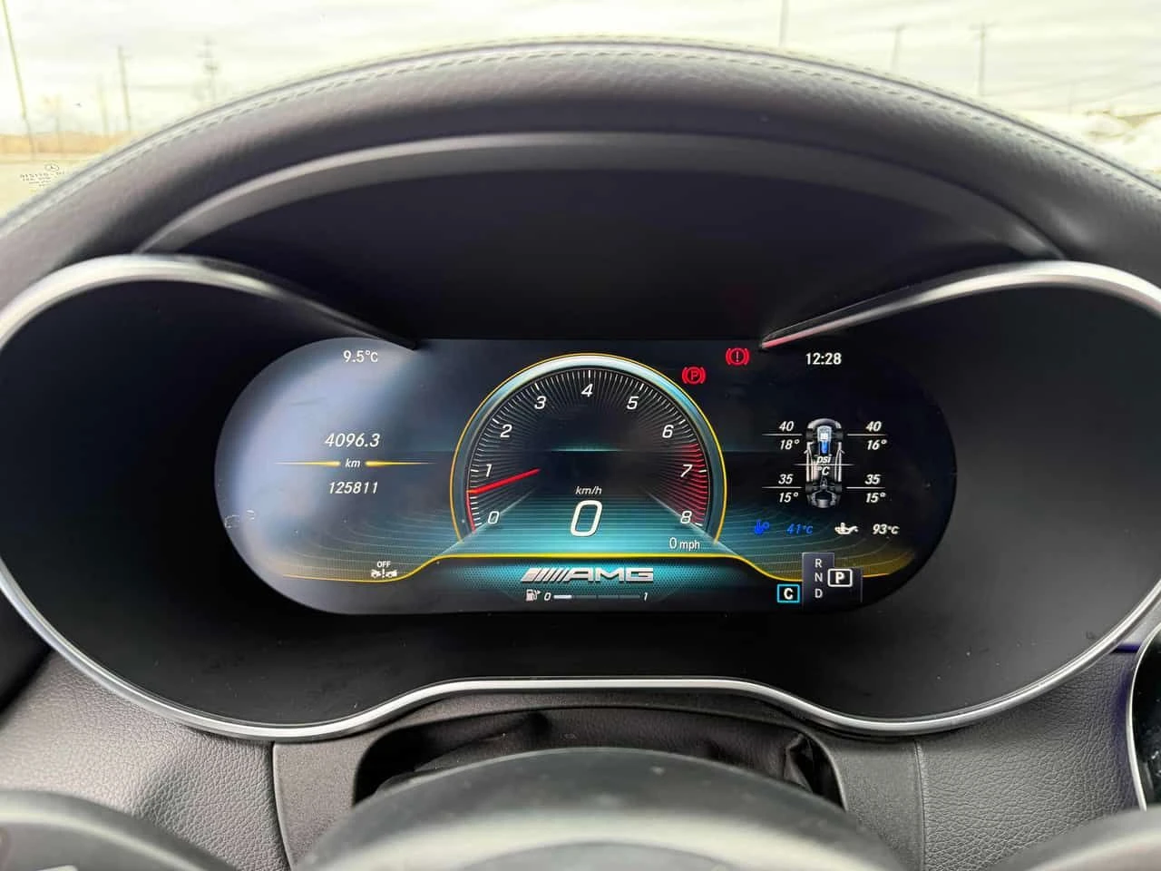 Mercedes-Benz C 43 AMG КУПЕ* DISTRONIC* BURMESTER* ДИГИТАЛНО ТАБЛО* , снимка 8 - Автомобили и джипове - 54098316