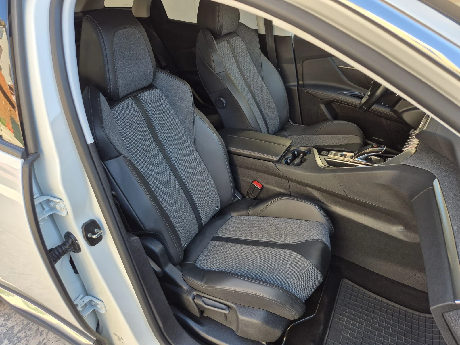 Peugeot 3008 94000km. | Mobile.bg � ����������� 13