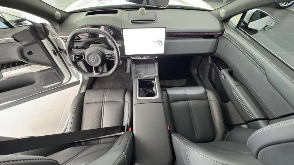 Zeekr 7X AWD 100kWh, снимка 5 - Автомобили и джипове - 54235121