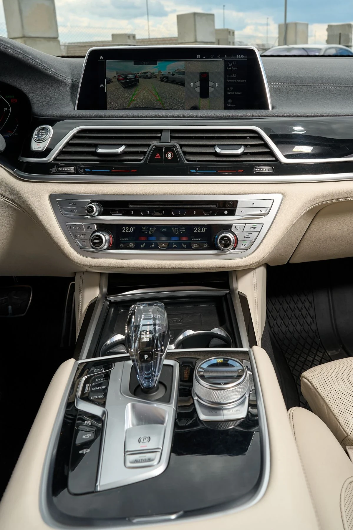 BMW 730 XDrive * Facelift * M-Performance , снимка 16 - Автомобили и джипове - 54327418