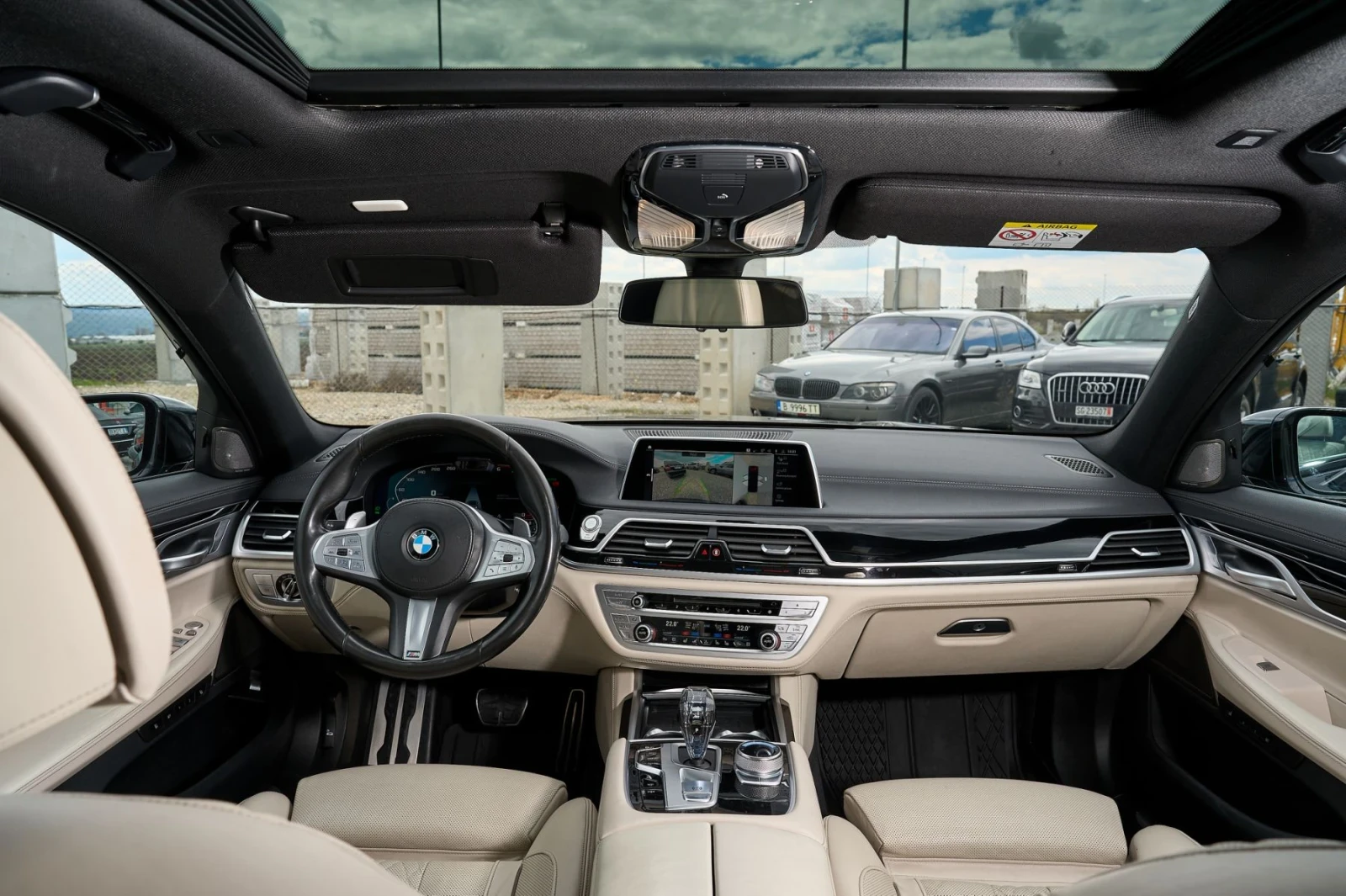 BMW 730 XDrive * Facelift * M-Performance , снимка 14 - Автомобили и джипове - 54327418