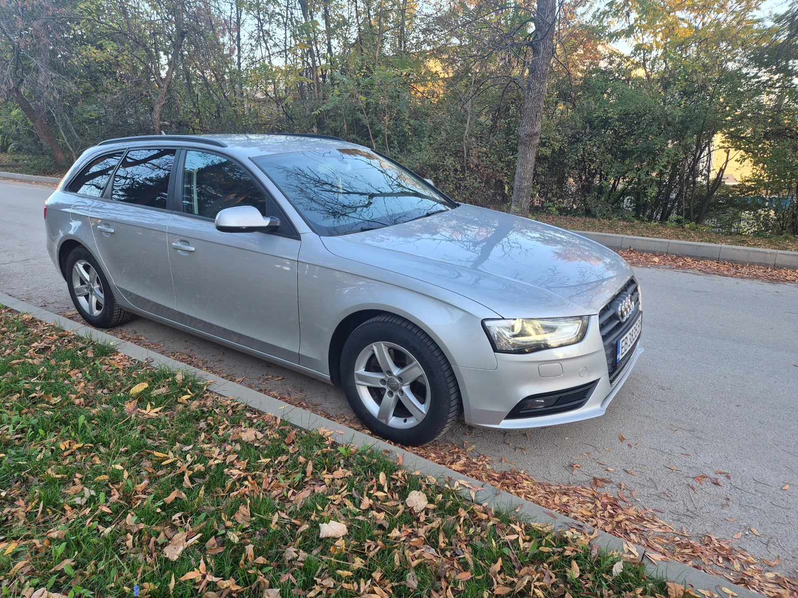 Audi A4 2.0 TDI, снимка 2 - Автомобили и джипове - 54722455