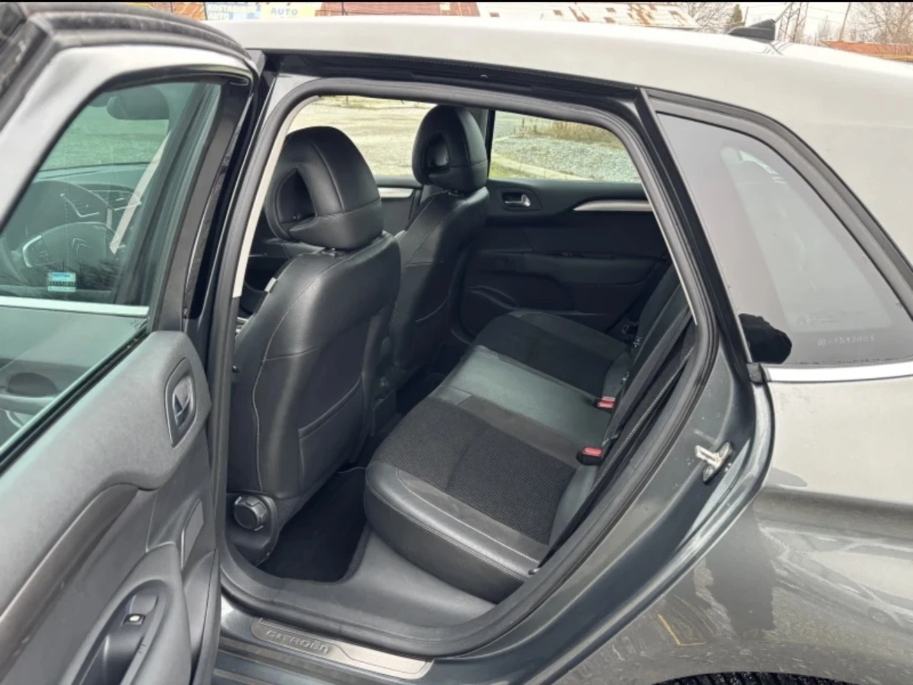 Citroen C4 EXCLUSIVE, снимка 7 - Автомобили и джипове - 54846714