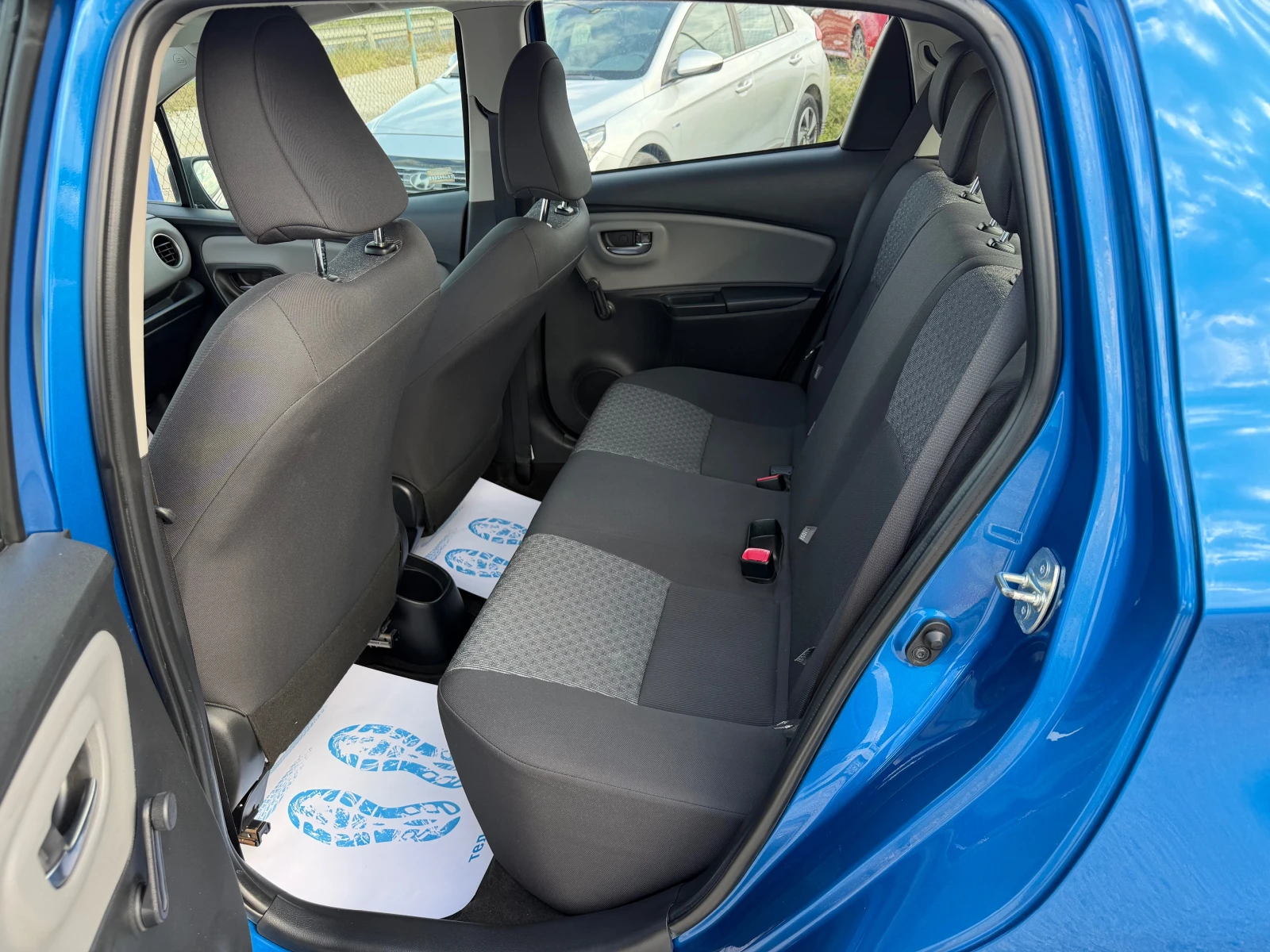 Toyota Yaris 1.4D4D-NAVI-KAMERA-6SK | Mobile.bg � ����������� 10
