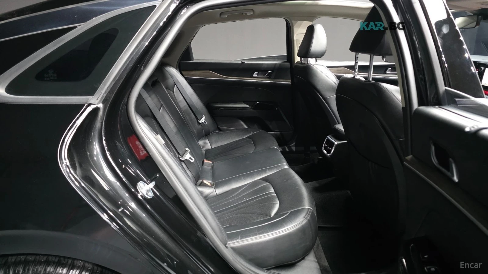 Kia K5 1.6-TURBO/SIGNATURE/DRIVE-ASSISTS, снимка 9 - Автомобили и джипове - 55751305