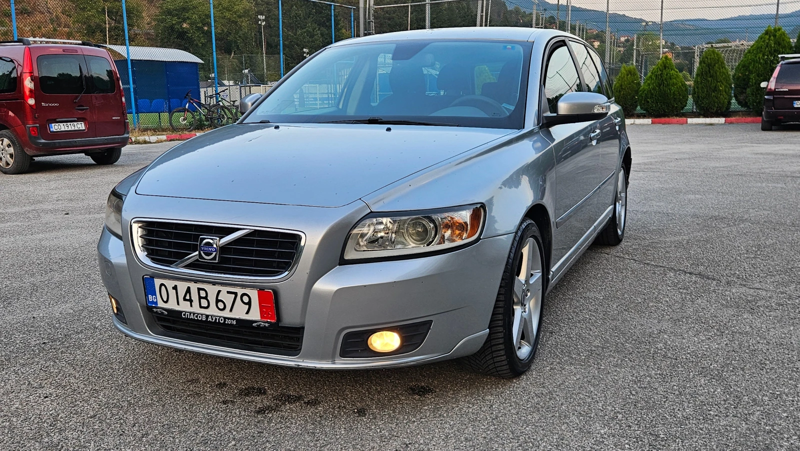 Volvo V50 2.0 HDI KOJA/KLIMATRONIK/FACELIFT/6skorosti