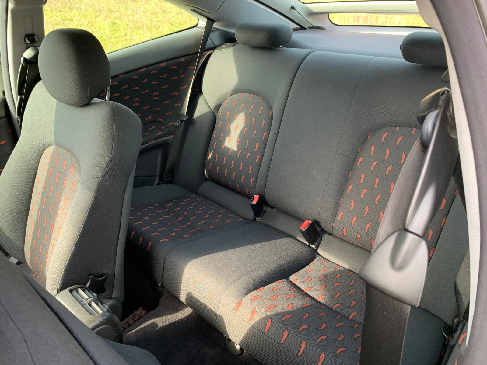 Mercedes-Benz C 230 Купе, снимка 9 - Автомобили и джипове - 55841609