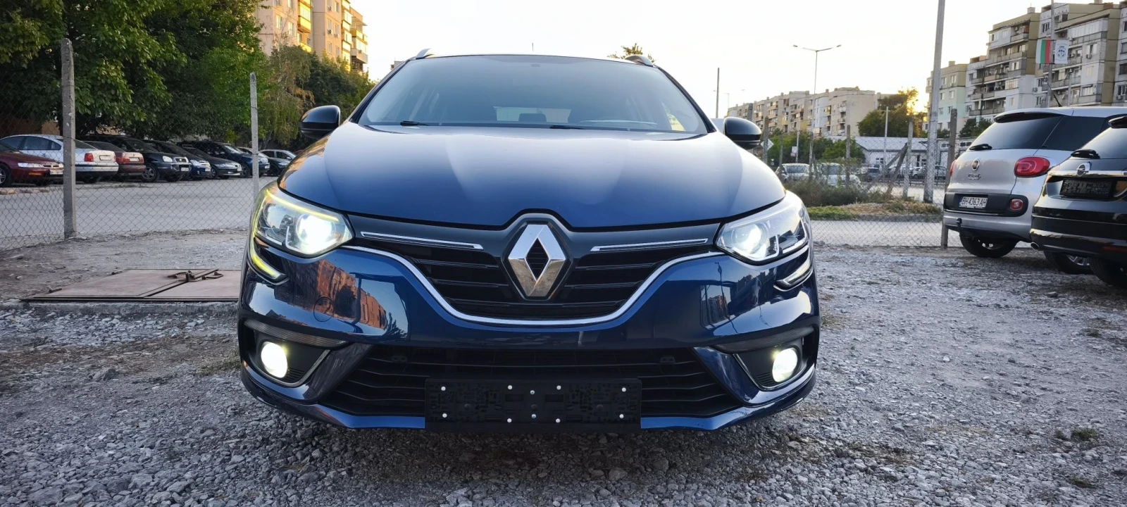 Renault Megane 1.2i.101��.������.4 ��������� | Mobile.bg � ����������� 2
