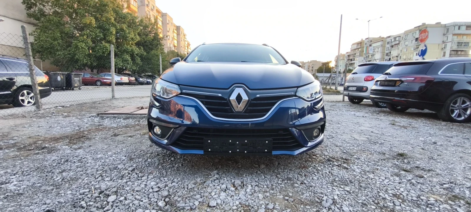 Renault Megane 1.2i.101кс.бензин.4 цилиндъра