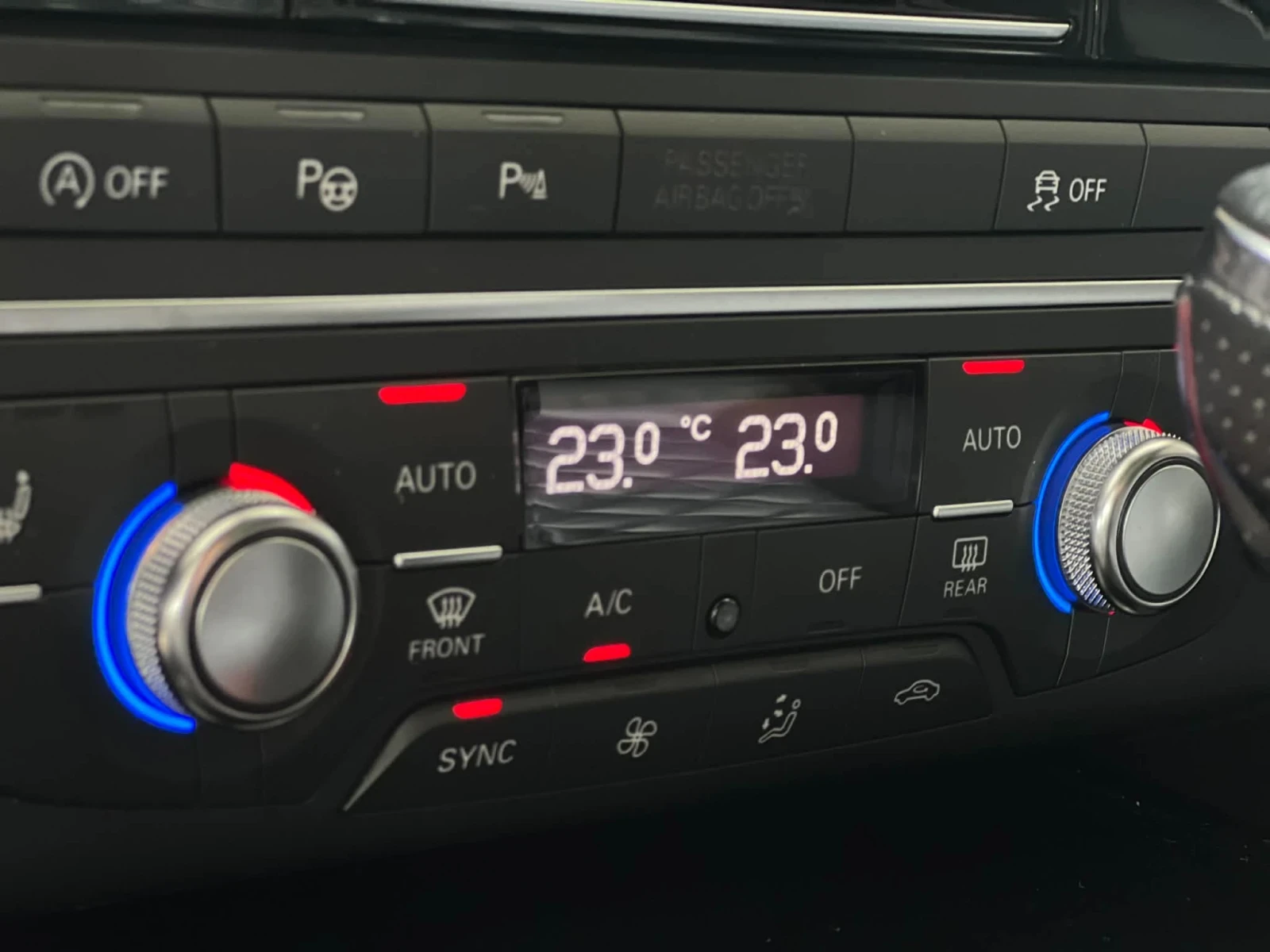 Audi A6, снимка 10 - Автомобили и джипове - 56436030