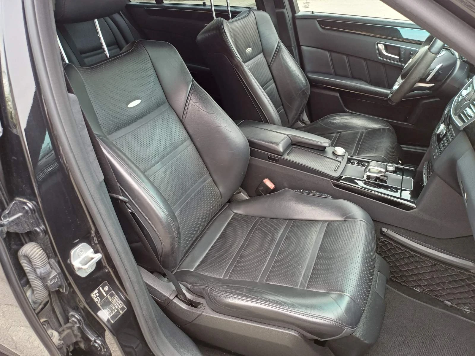 Mercedes-Benz E 63 AMG | Mobile.bg � ����������� 12