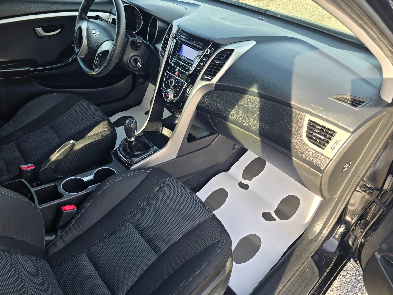 Hyundai I30 1.6-CRDI-EURO6W | Mobile.bg � ����������� 11