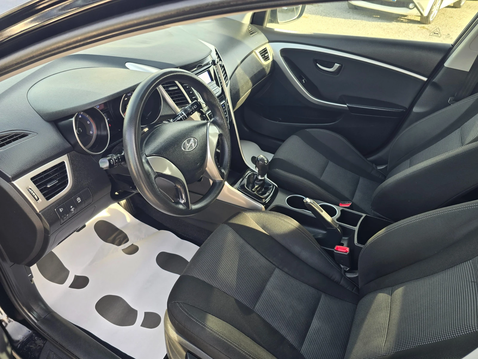 Hyundai I30 1.6-CRDI-EURO6W | Mobile.bg � ����������� 9