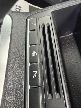 VW Tiguan Автоматик 4х4, снимка 15
