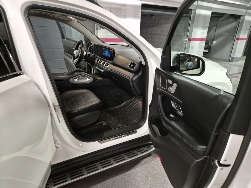Mercedes-Benz GLS 400, снимка 8 - Автомобили и джипове - 52315769
