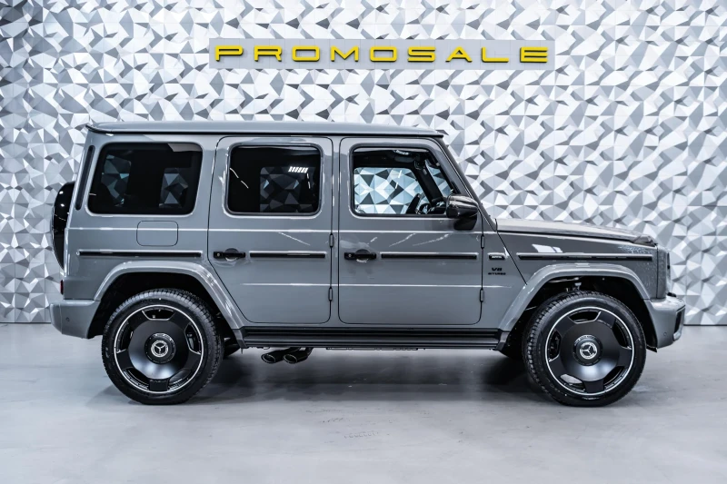 Mercedes-Benz G 63 AMG Carbon* Burmester* 360* Man, снимка 6 - Автомобили и джипове - 52883254