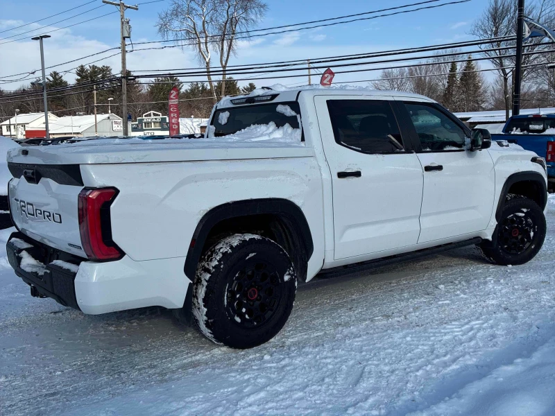 Toyota Tundra Limited Hybrid CARFAX * * АВТО КРЕДИТ * * , снимка 4 - Автомобили и джипове - 53361460