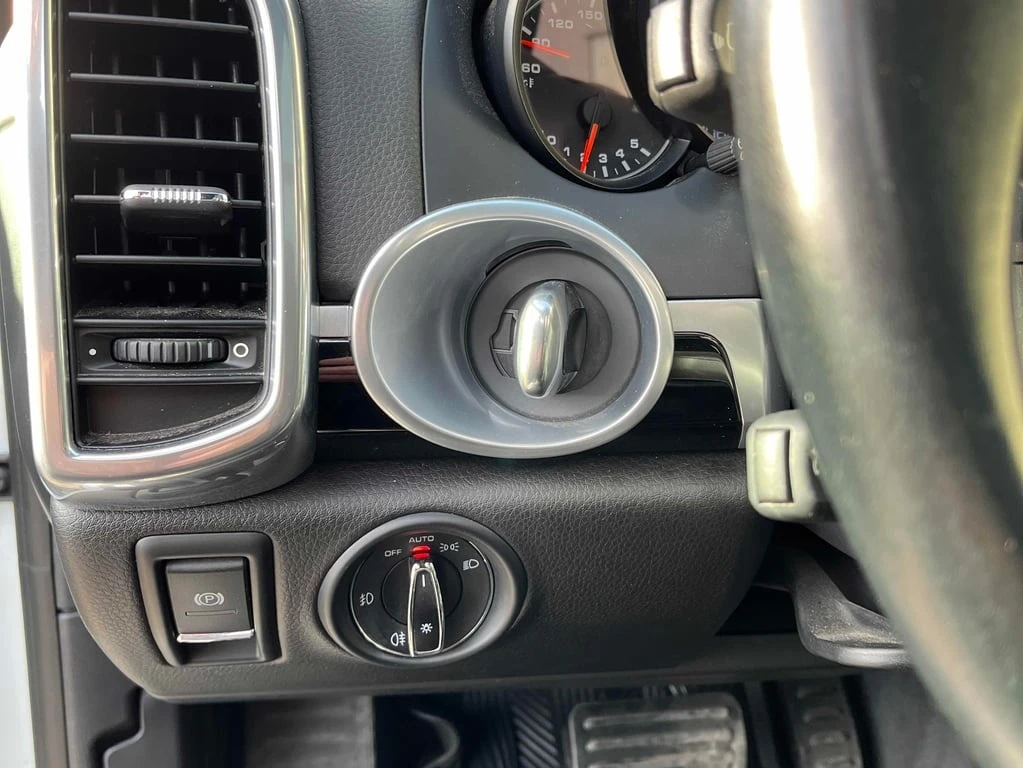 Porsche Cayenne * Base / Platinum Edition * CARFAX *  | Mobile.bg � ����������� 10