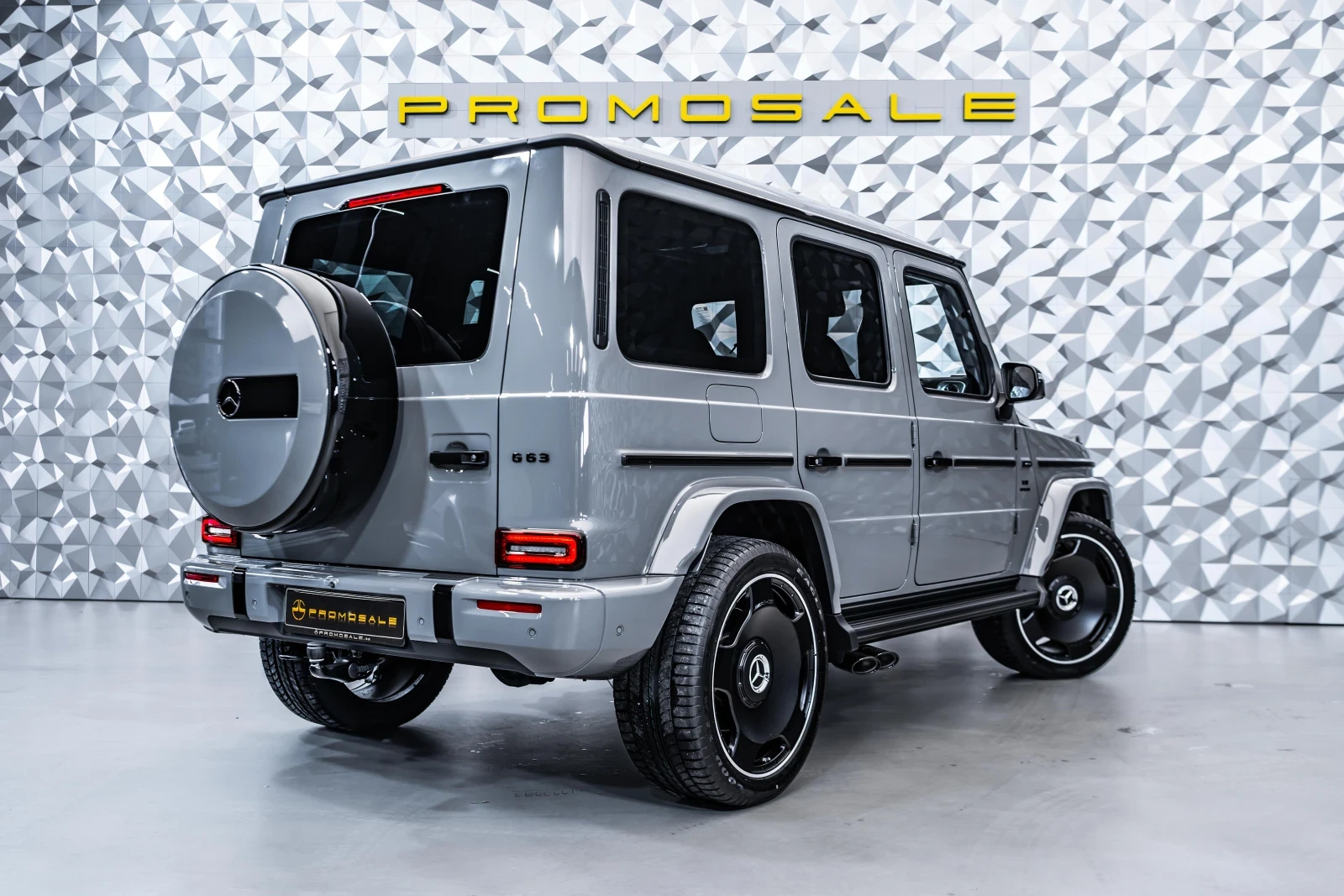 Mercedes-Benz G 63 AMG Carbon* Burmester* 360* Man | Mobile.bg � ����������� 5
