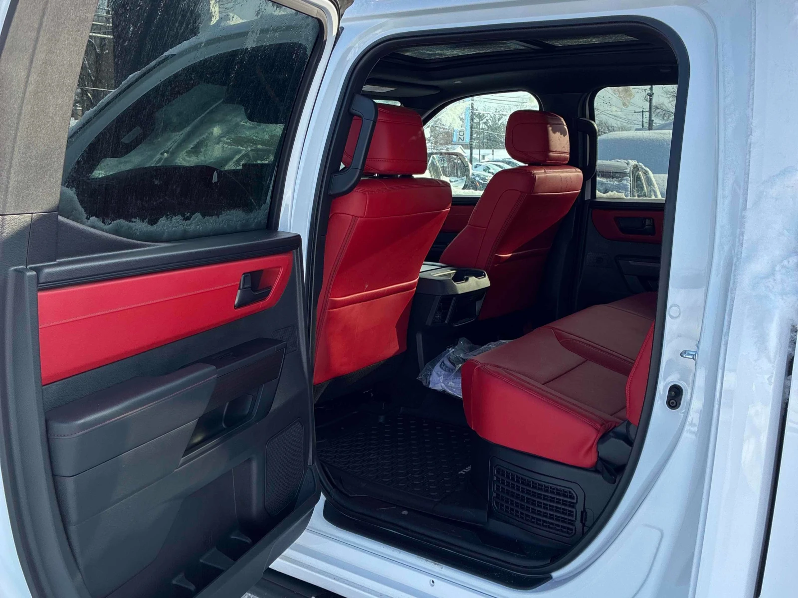 Toyota Tundra Limited Hybrid CARFAX * * ���� ������ * *  | Mobile.bg � ����������� 12