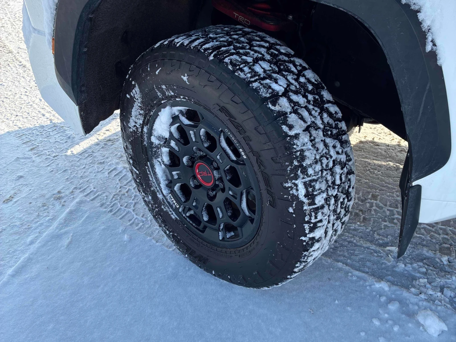 Toyota Tundra Limited Hybrid CARFAX * * АВТО КРЕДИТ * *  - изображение 6