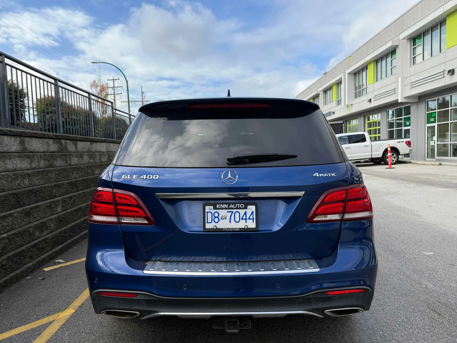 Mercedes-Benz GLE 400 * * CARFAX * * АВТО КРЕДИТ * * , снимка 5 - Автомобили и джипове - 54002054