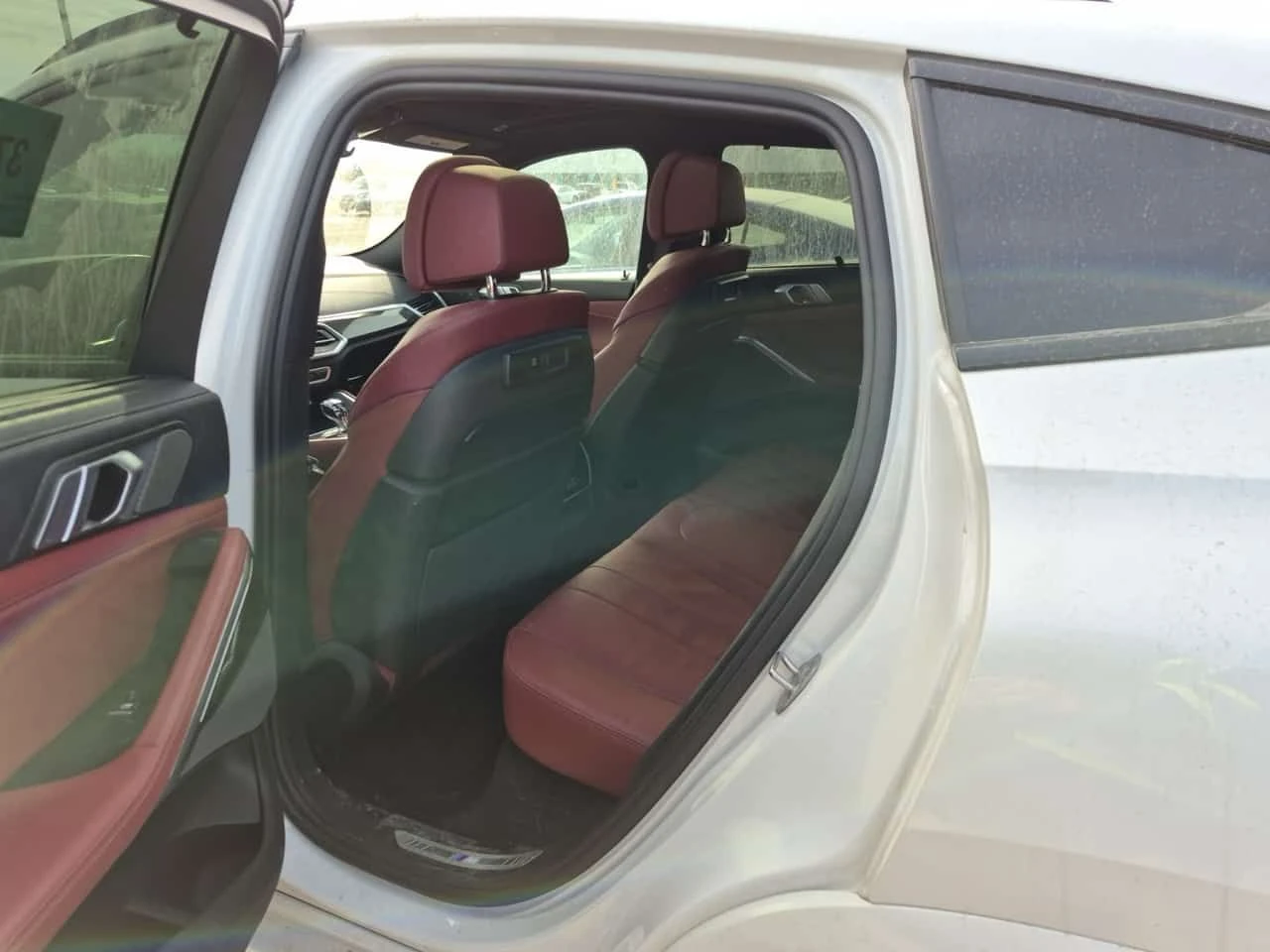 BMW X6 * XDRIVE40I * PANO * H/K * МАСАЖ * ОБДУХВАНЕ * , снимка 12 - Автомобили и джипове - 54015175